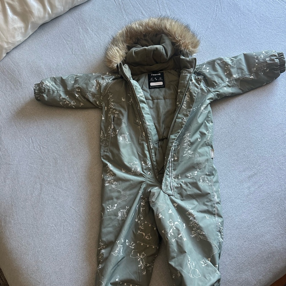 Reima snowsuit
